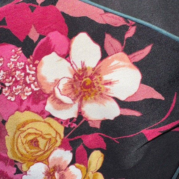 5/$25✨LEITH Floral Jumpsuit 🖤💜🩷🤎💚💛 - Picture 4 of 4